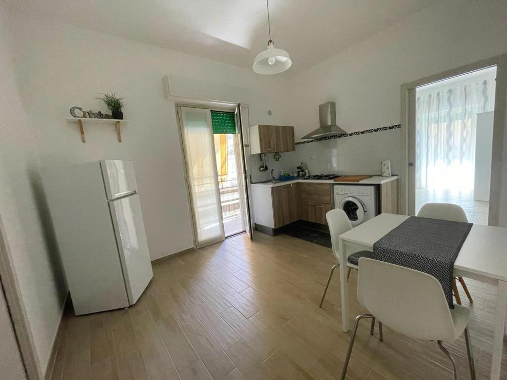 Anto'S Apartment - Giardini-Naxos Kültér fotó